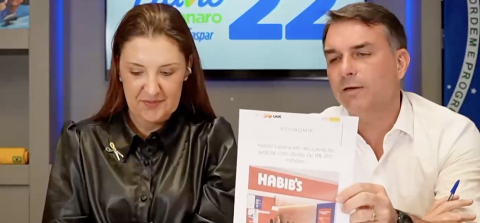 Flávio Bolsonaro atribui crise do Habib's à política econômica de Lula