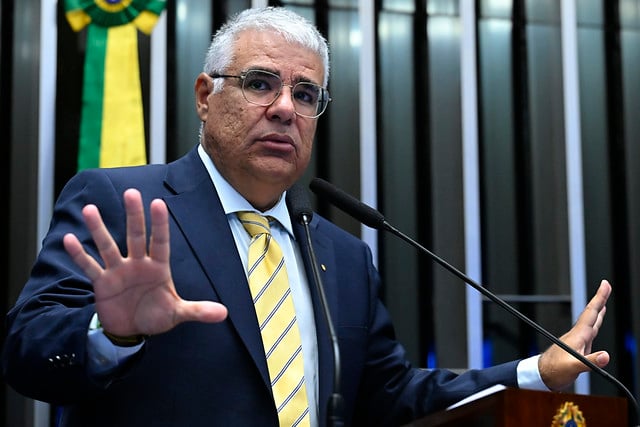Girão acusa Alcolumbre de 'obsessão' por jogos de azar e critica votação na CCJ