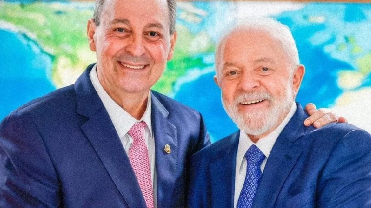 Fim da jornada 6×1 pode elevar mensalidades em 23% e levar até 720 mil alunos à rede pública