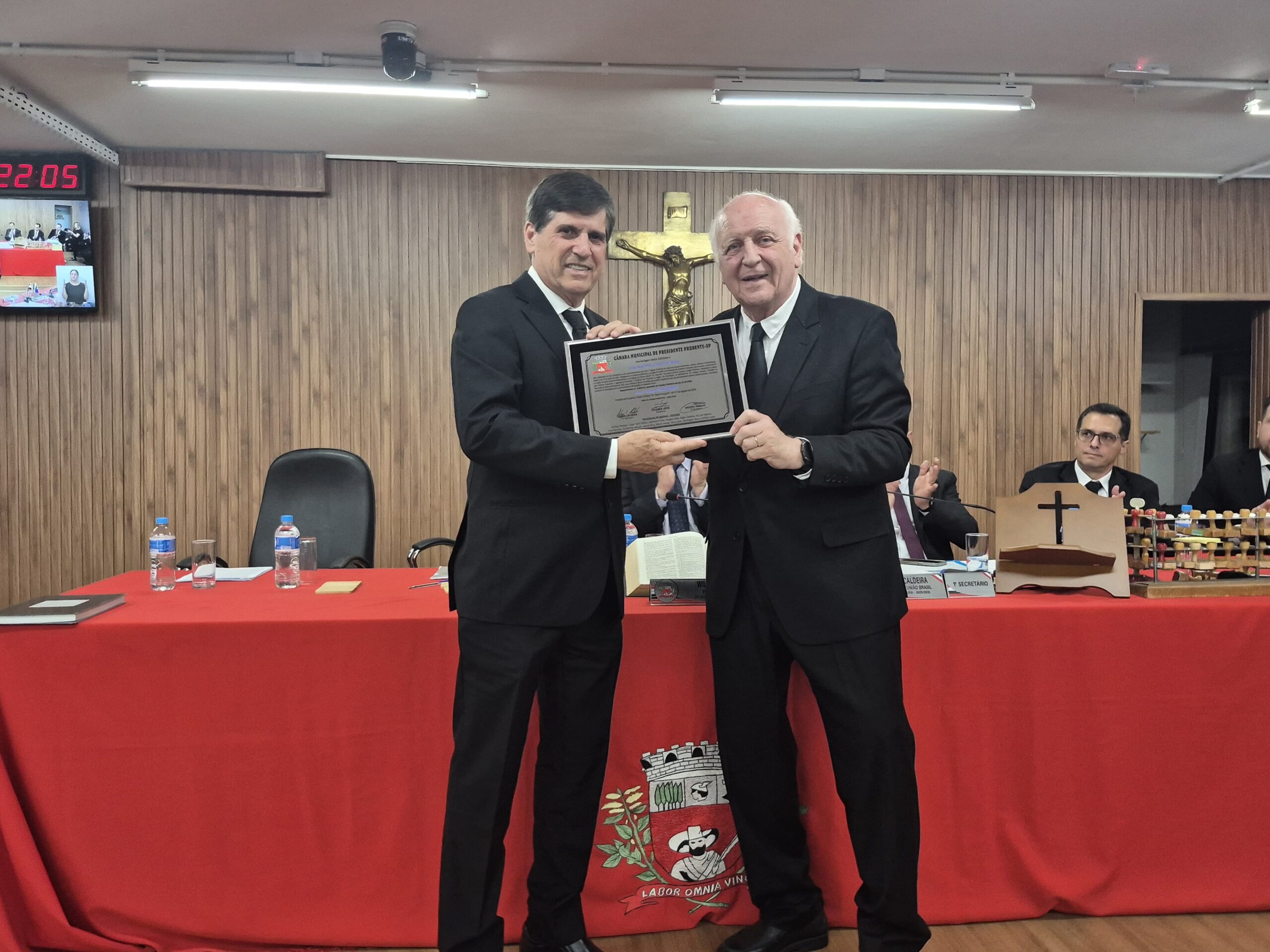 Vereadores aprovam 08 Projetos em Sessão Ordinária nesta segunda-feira (17)