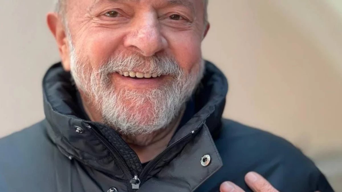 Lula propõe 'Desenrola' para clubes de futebol endividados sem apresentar custos, regras ou critérios