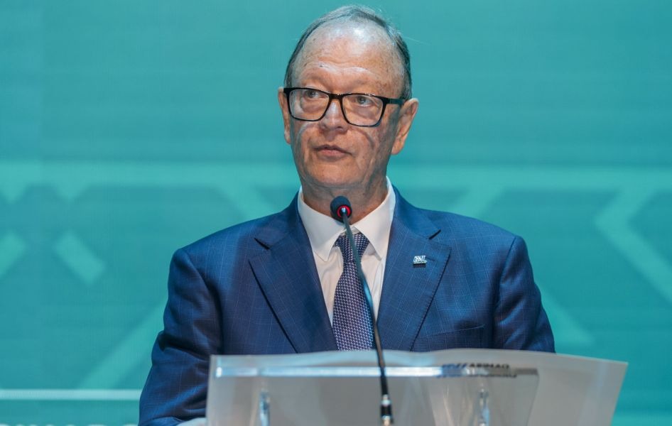 Fim da escala 6×1 pode elevar preço de máquinas em 6,2%, estimam Abimaq e Sindimaq