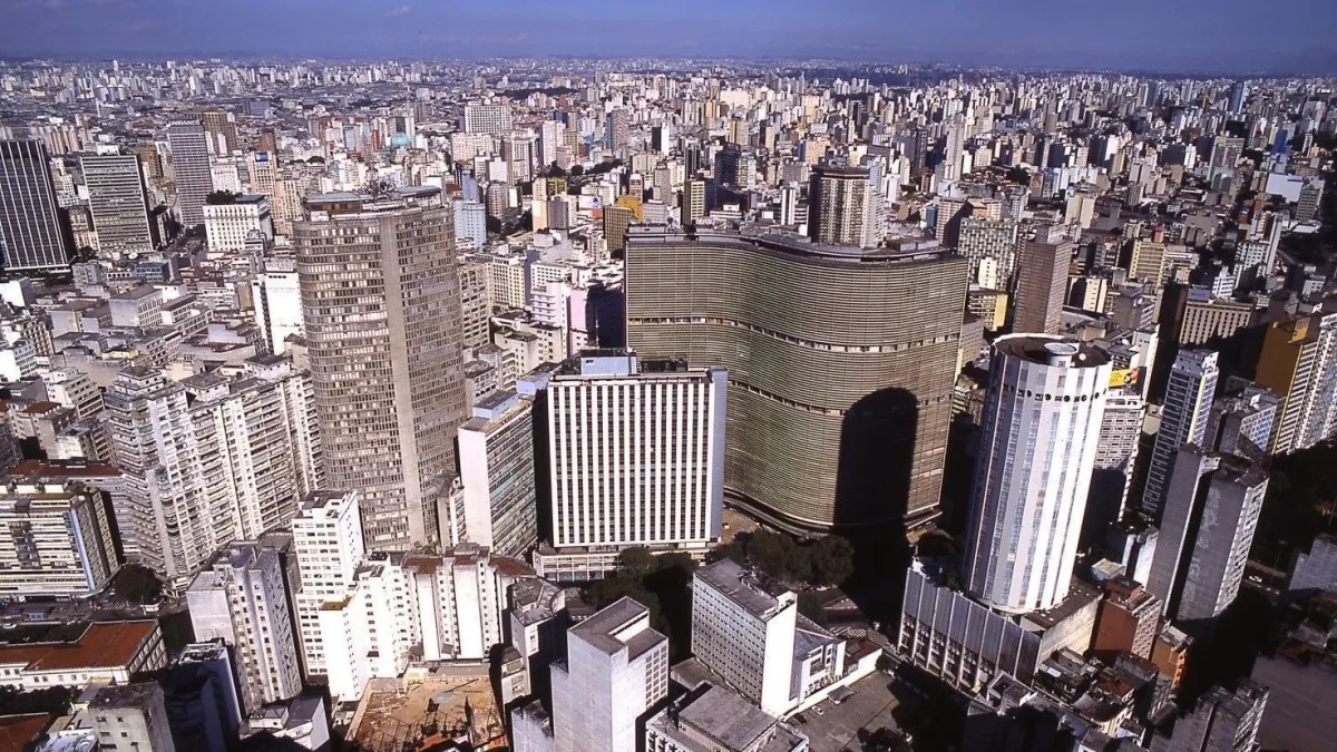 IBGE estima população do Brasil em 214,2 milhões em 2026