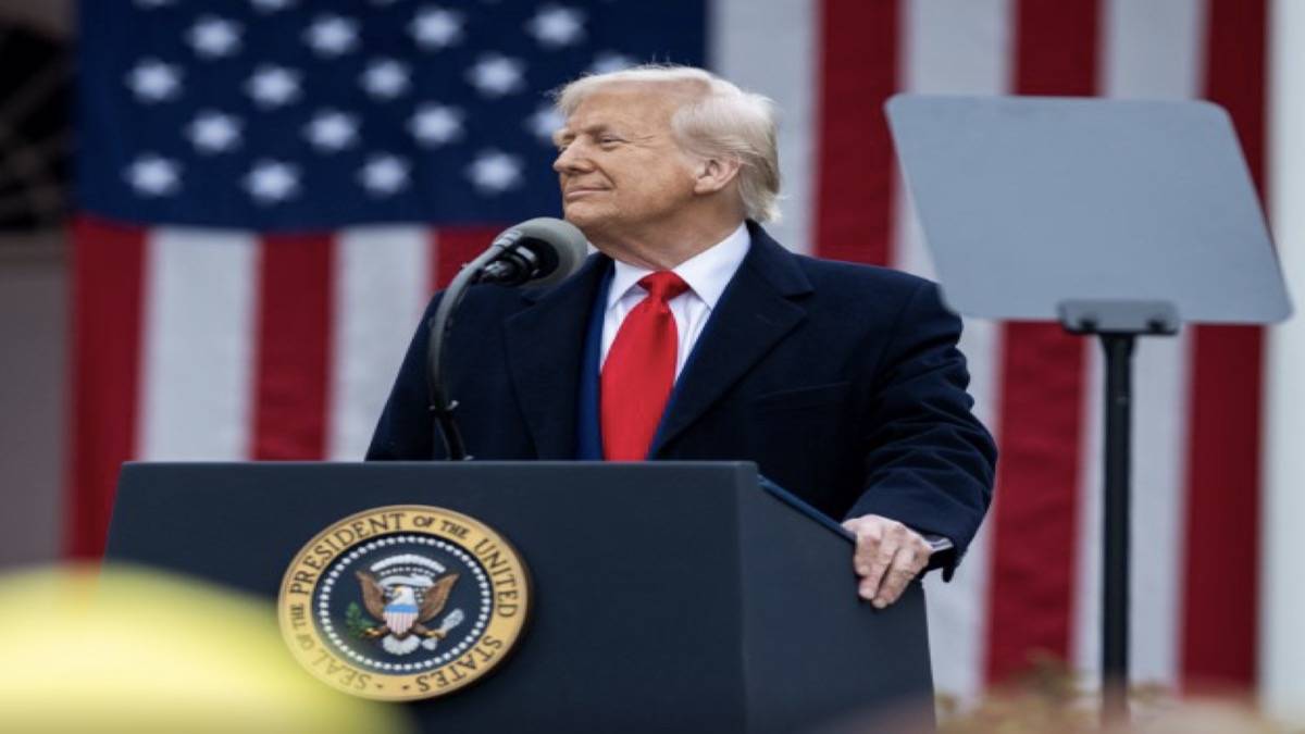 Falha de rádio em Washington provoca aproximação perigosa entre helicóptero de Trump e jato da Embraer
