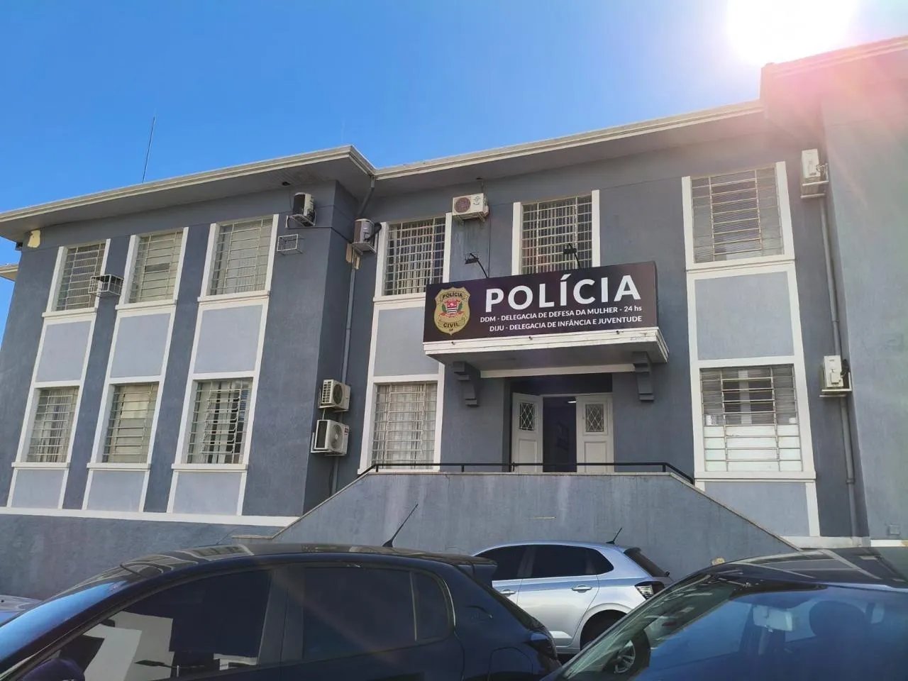 Homem é preso em Presidente Prudente após agredir esposa que negou dinheiro e celular para comprar drogas