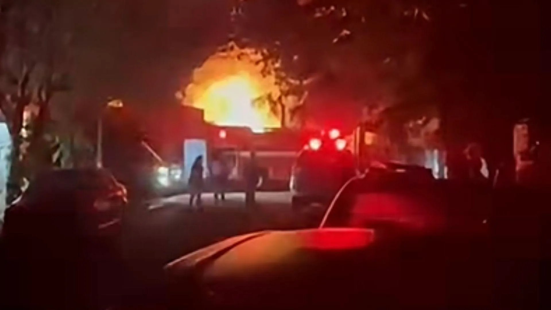 Idoso de 83 anos é resgatado de incêndio em Porto Primavera, em Rosana; filho não é localizado