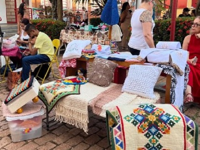 Cultura abre inscrições para Feira de Artesanato e Gastronomia na Praça da Bandeira