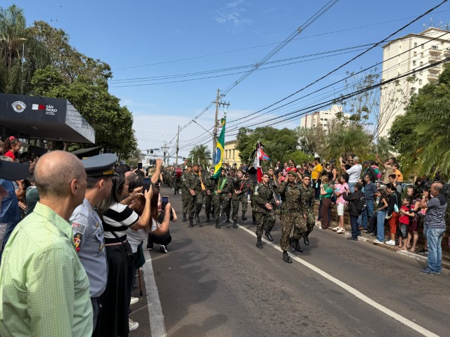 Prudente celebra Independência do Brasil com desfile cívico-militar