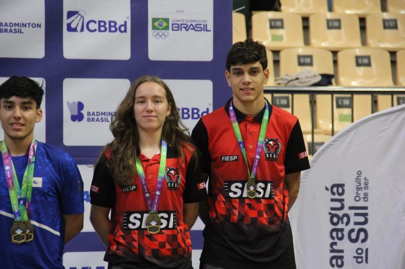 Badminton do Sesi-SP conquista bronze no Japão e cinco medalhas no Nacional