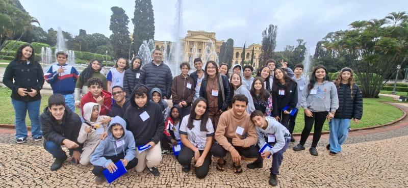 Coral de escola de Álvares Machado visita Sala São Paulo e Museu do Ipiranga