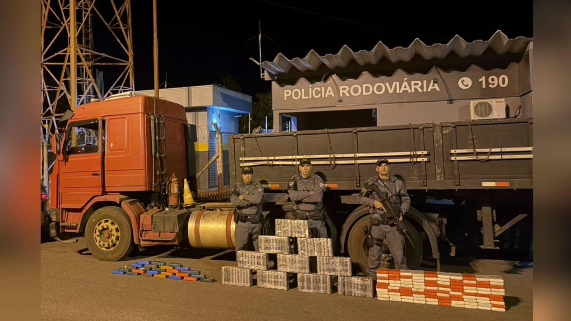 Paraguaio é preso com 246 kg de cocaína e pasta base em rodovia de Rosana