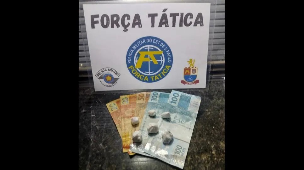 Casal é preso em flagrante por tráfico de drogas após abordagem policial em Dracena