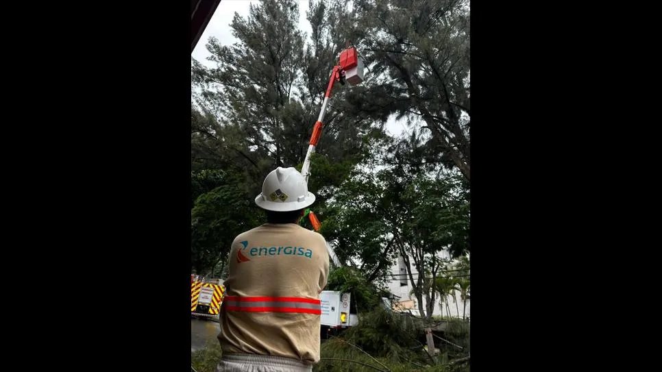 Primavera chega com chuvas e rajadas de até 70 km/h na região de Presidente Prudente