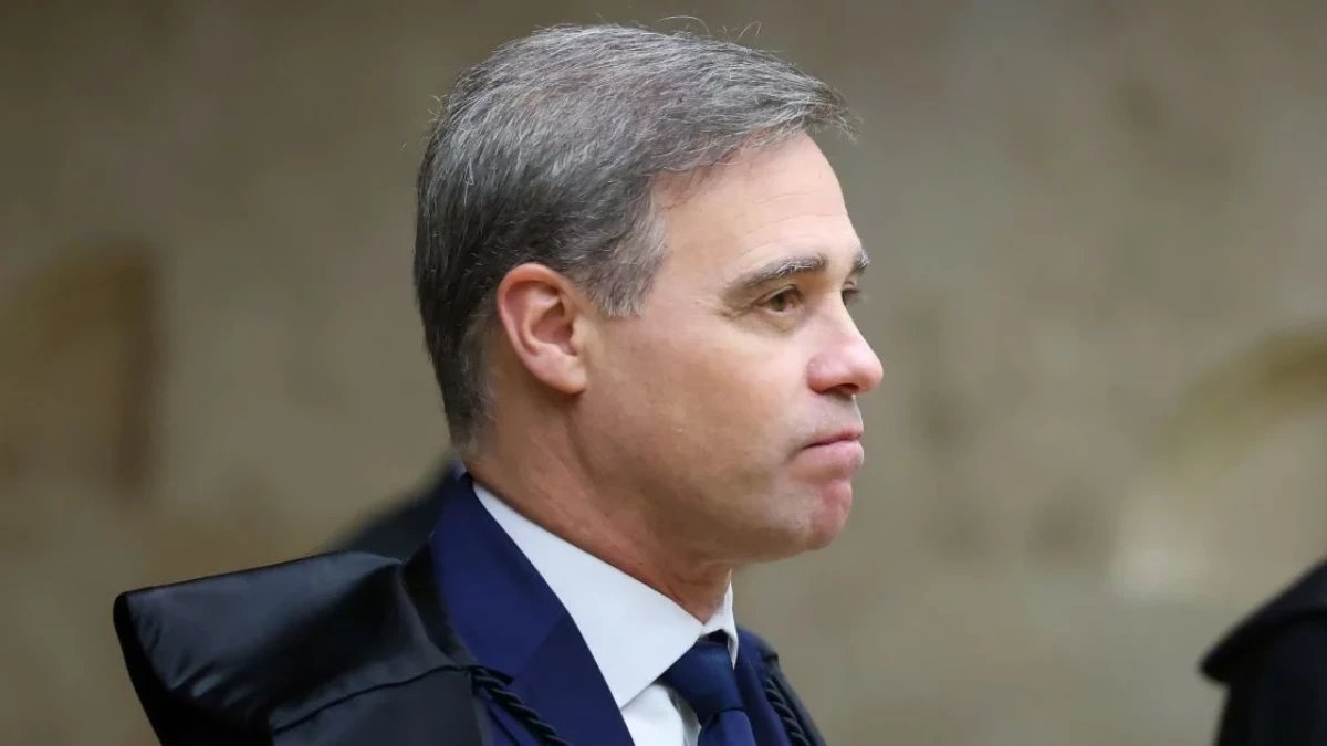 André Mendonça mapeia votos no STF para investigar Alexandre de Moraes