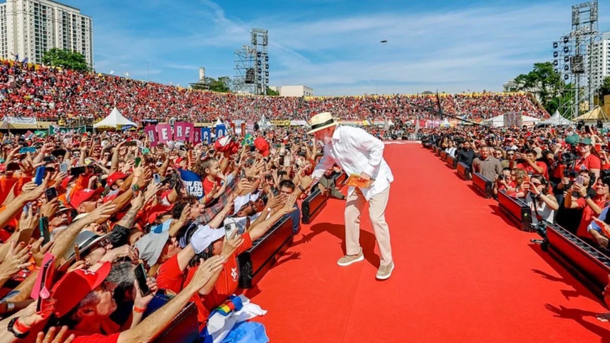 Campanha de Lula pagou R$ 120 mil por aluguel de estádio em São Bernardo do Campo
