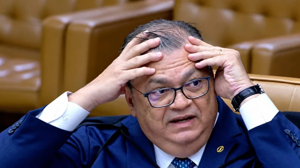 Dino determina que PF e PGR investiguem supostos ataques a imagens religiosas