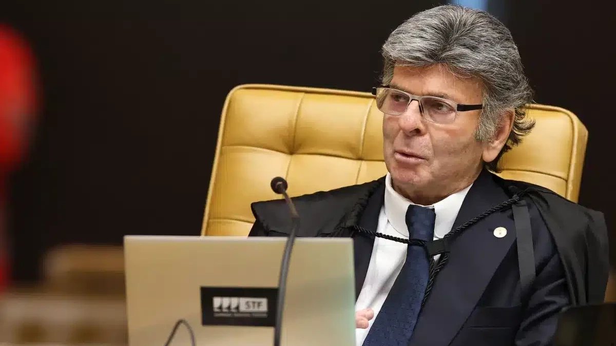 Fux diz estar "pronto para a guerra" e mantém posição em caso ligado a Moraes, diz site