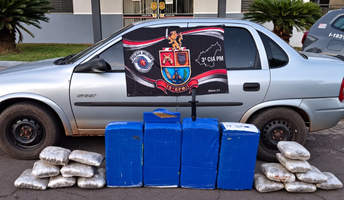 Motorista foge de abordagem e PM apreende 112 kg de drogas em canavial de Anhumas (SP)