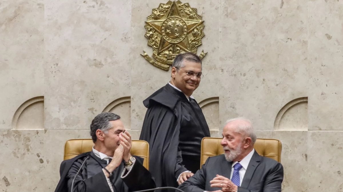 Campanha de Lula já esperava a ‘salvação’ de Flávio Dino no caso Dark Horse?