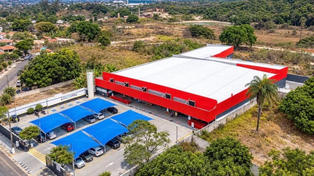 Grupo Mateus fecha 28 lojas e corta 6,7 mil postos em reestruturação