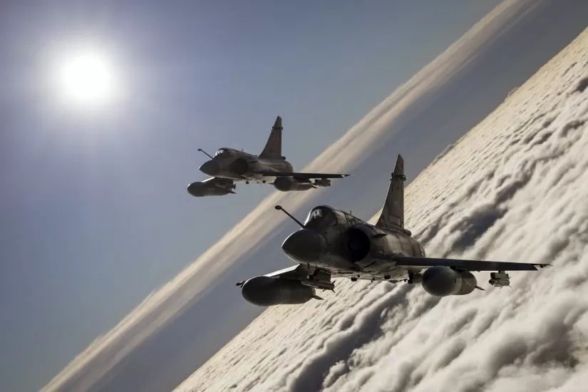 Caça italiano da Otan derruba drone sobre a Lituânia e alerta é emitido em Vilnius