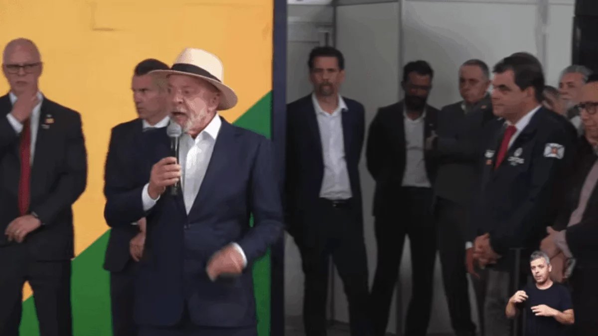 Lula rejeita rotular facções como terroristas e chama 8 de Janeiro de terrorismo de Estado