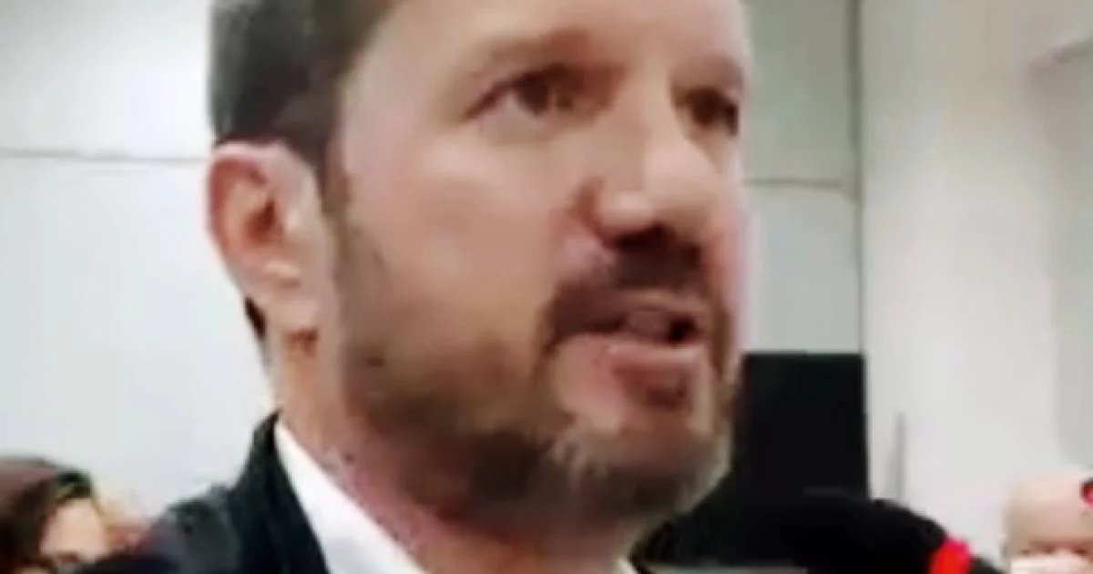 Lulinha chamou sócio de 'burro' ao temer que namorada ex-assessora de Bolsonaro expusesse esquema