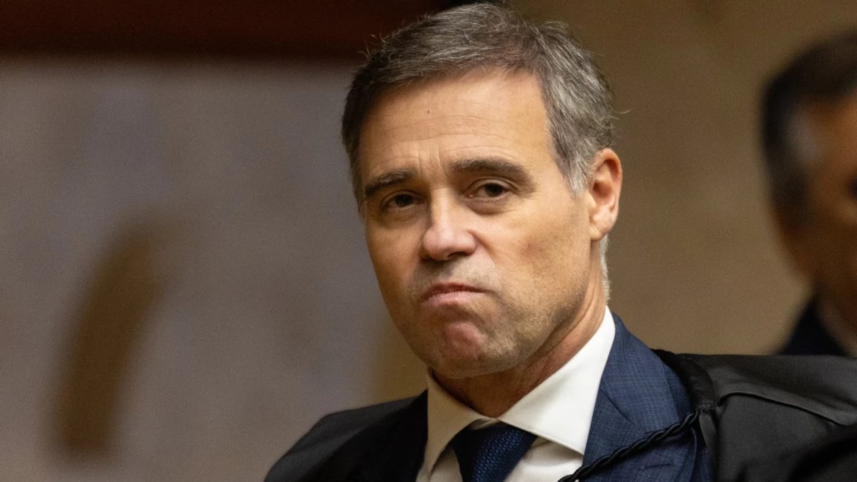 Mendonça aguarda há mais de 100 dias material de iCloud de "Sicário" que não chegou ao STF