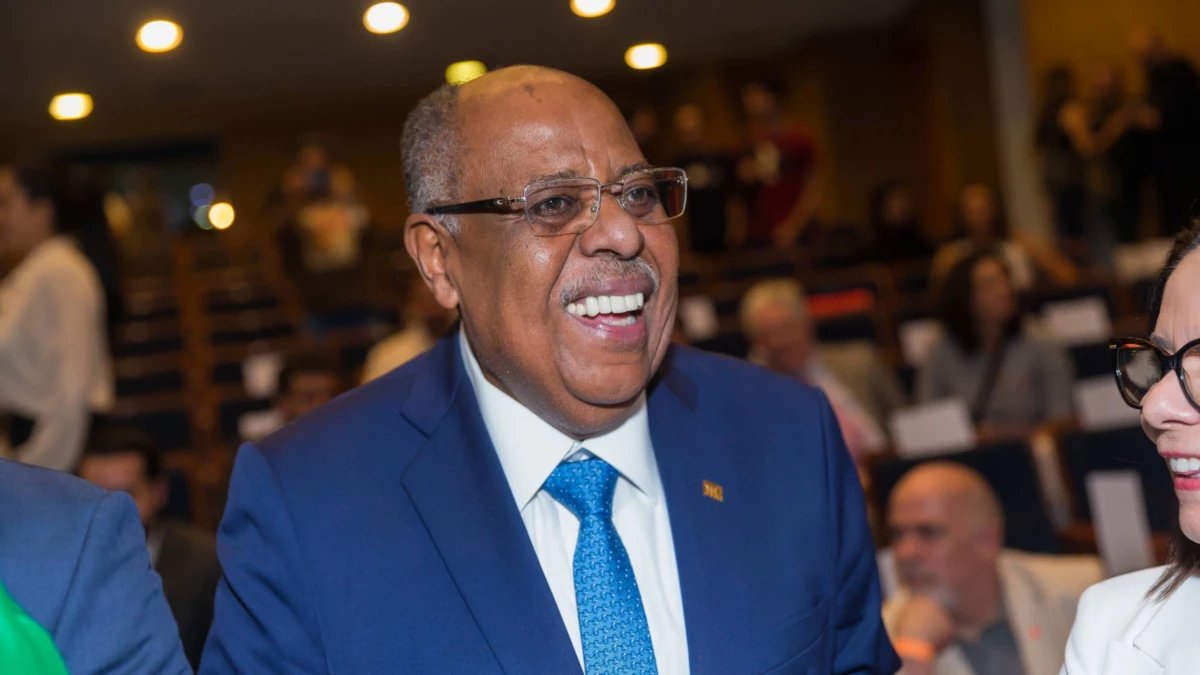 Mensagens apontam proximidade entre ministro Benedito Gonçalves e o ex-banqueiro Daniel Vorcaro