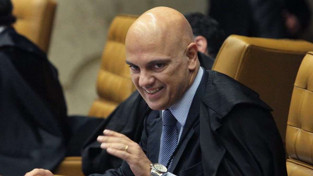 STF barra fotógrafos no Salão Branco após flagra de ministros rindo durante crise do Banco Master