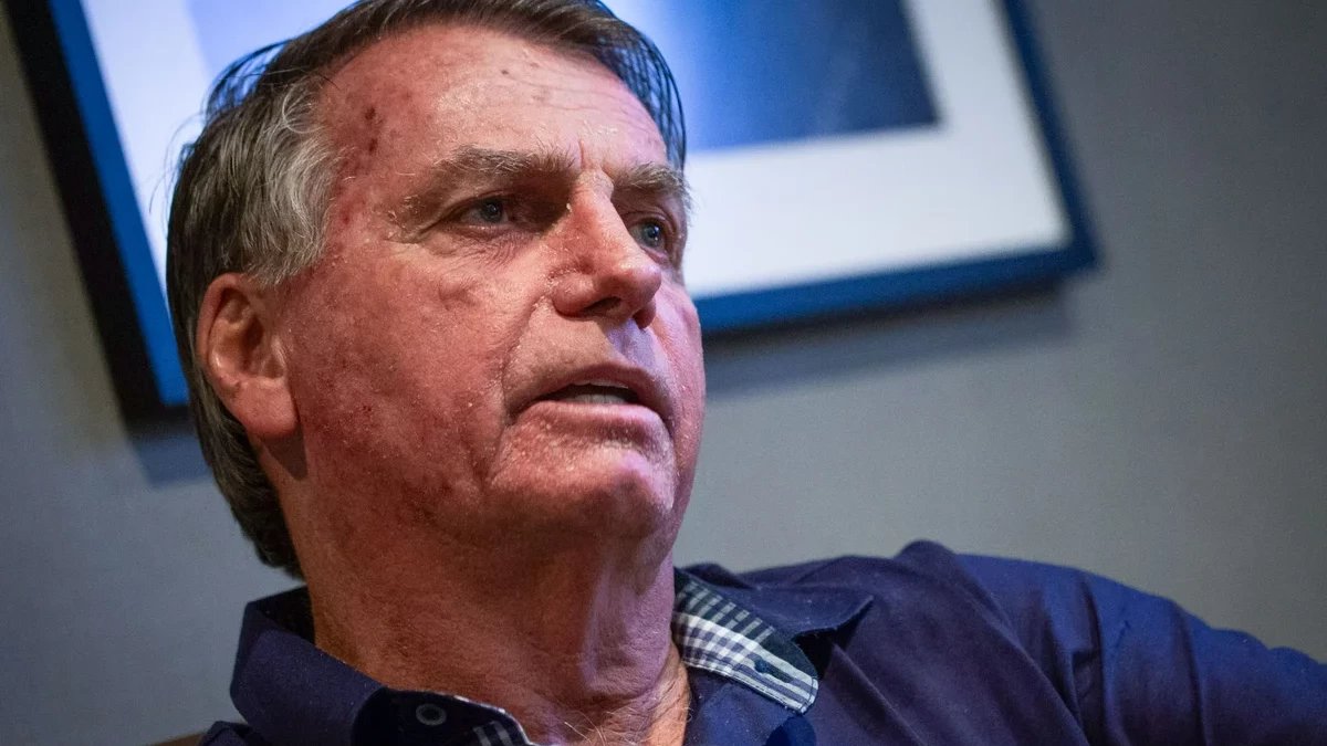 Moraes determina envio de armas de Bolsonaro ao Exército para destruição ou doação