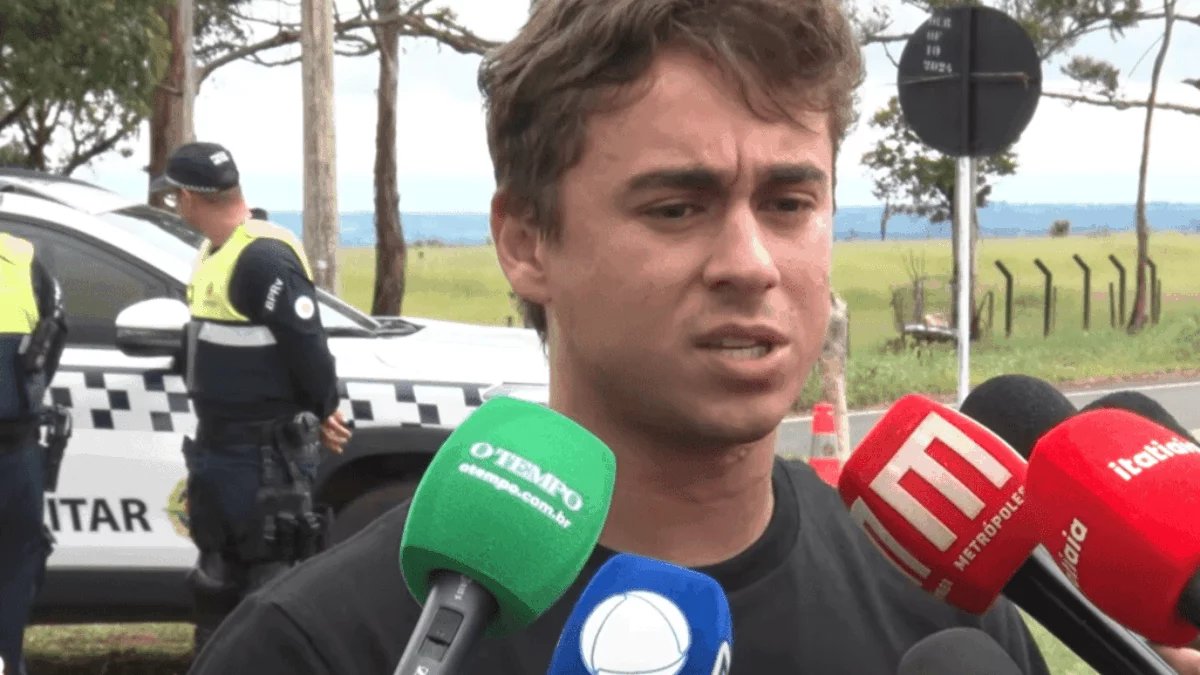 Nikolas Ferreira responde a Lula e Janja em ato com trio elétrico em Minas Gerais