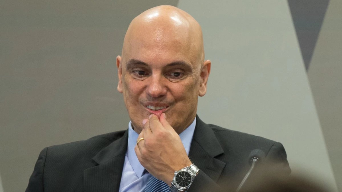 OAB-PR pede afastamento cautelar de Moraes e suspeição de Gonet no caso Master
