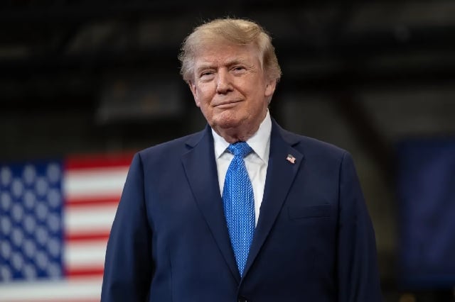 Trump tenta liberar novas regras para voto pelo correio