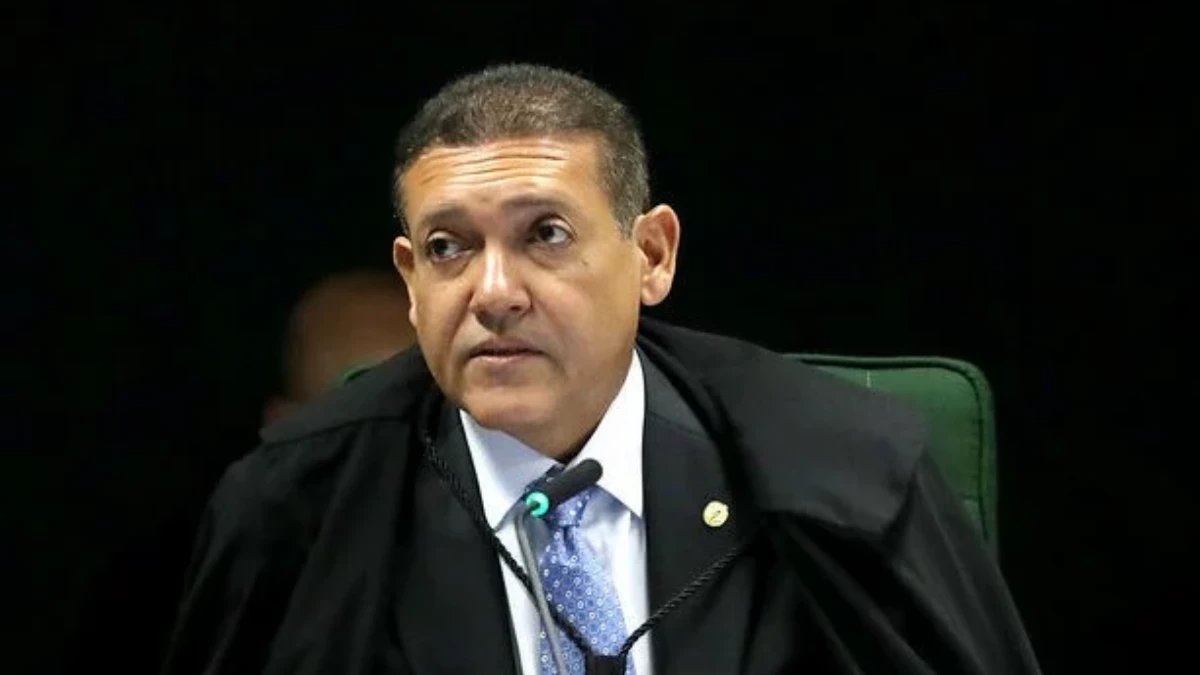 PF encontra contrato de R$ 427 milhões ligando entorno de Nunes Marques a Vorcaro