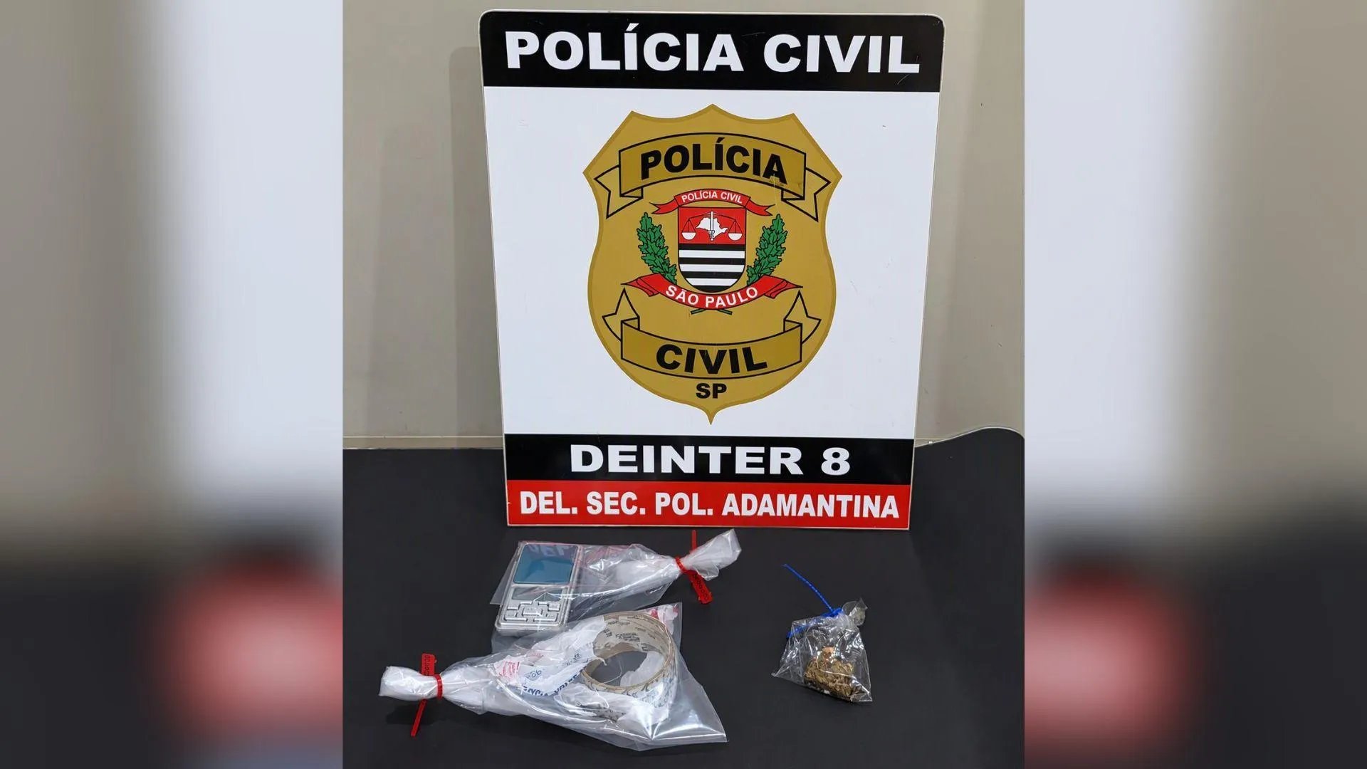 Polícia Civil apreende maconha e material de embalagem em Lucélia