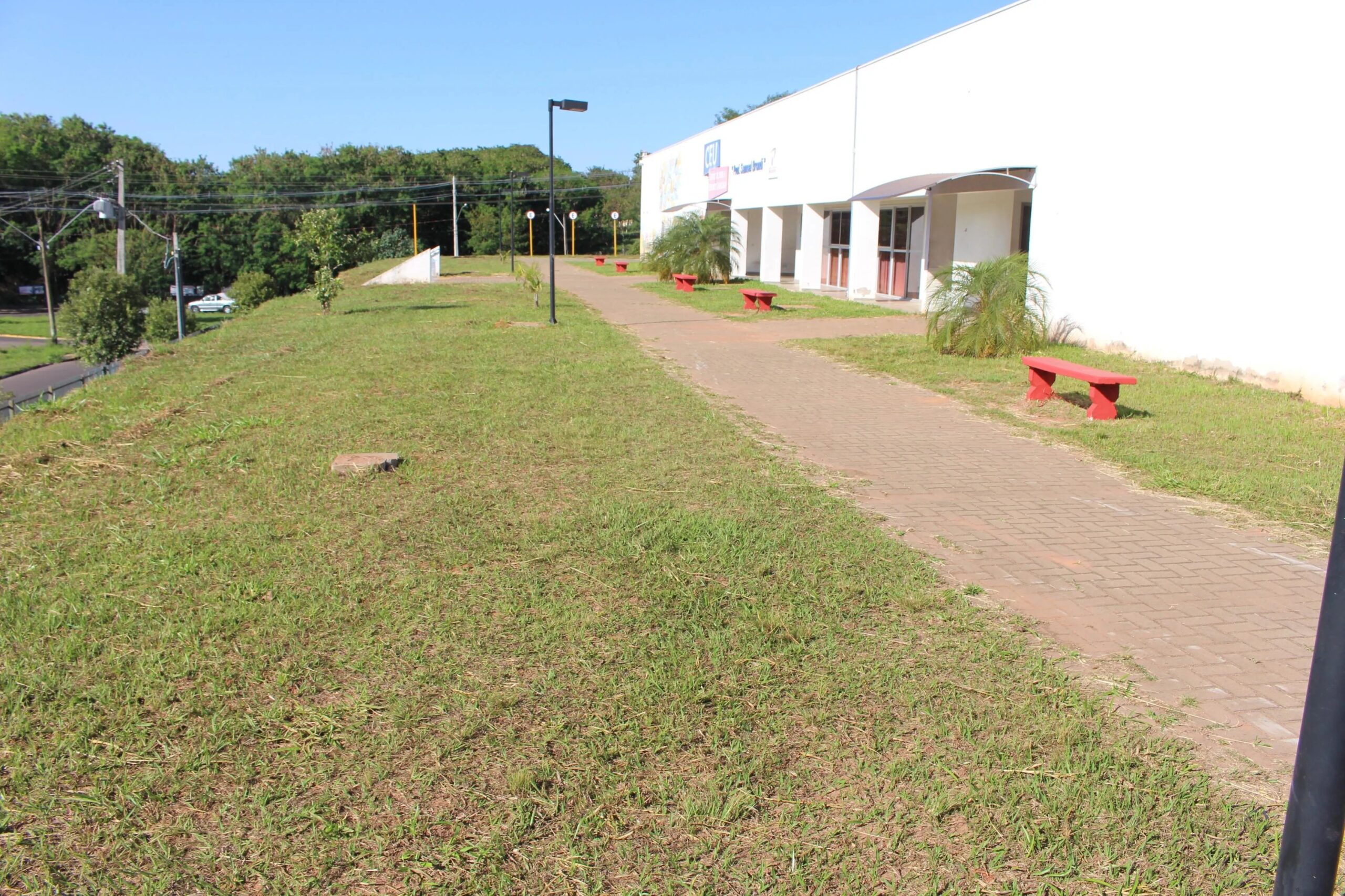 Furto de fios elétricos suspende aulas noturnas no CEU do Parque Alvorada em Presidente Prudente