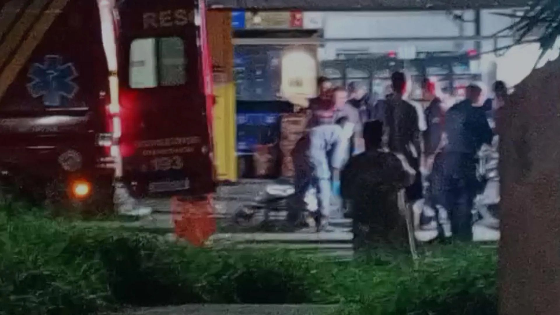 Dois homens são baleados em frente a conveniência no Jardim Vale do Sol, em Presidente Prudente