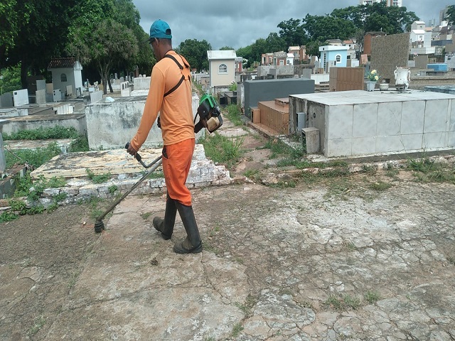 Prazo para reformas em sepulturas nos cemitérios municipais termina em 23 de outubro