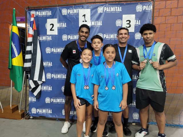 Badminton Semepp conquista 13 medalhas em competições regionais na cidade de Palmital (SP)