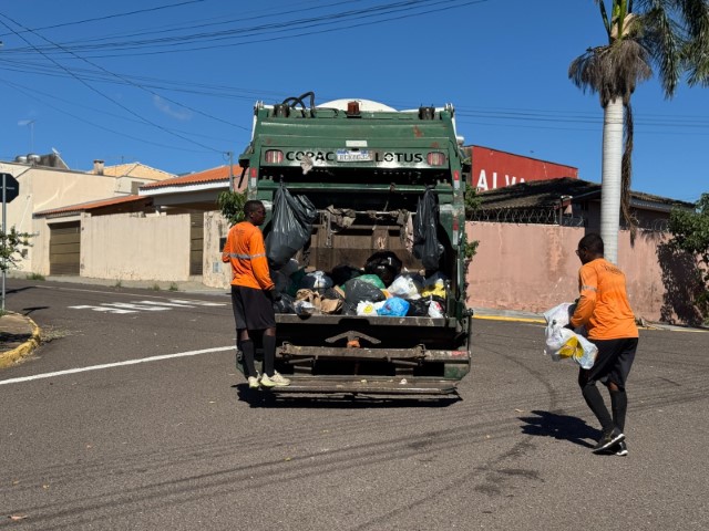 Inscrições para concurso da Prudenco encerram em 2/11; vagas para coletor e motorista