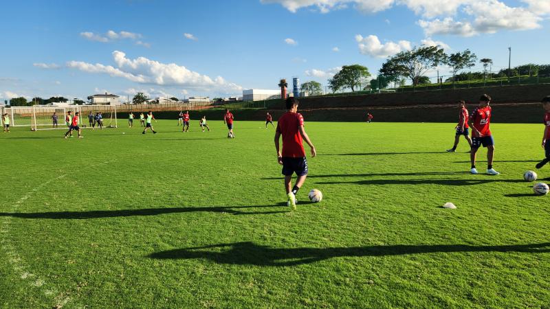 Sub-15 do Grêmio Prudente decide vaga nas oitavas do Paulista contra o Amparo