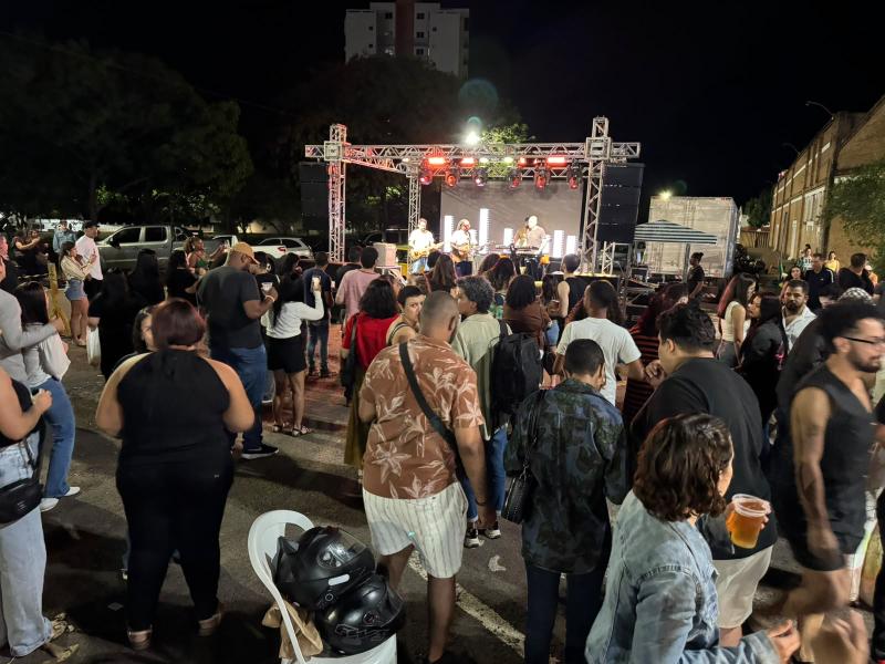 1ª Feira Afro reúne centenas de pessoas no Centro Cultural Matarazzo, em Presidente Prudente