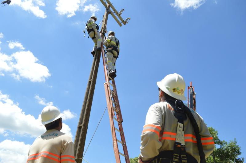 Energisa abre vagas para eletricistas de distribuição em Adamantina e Presidente Venceslau