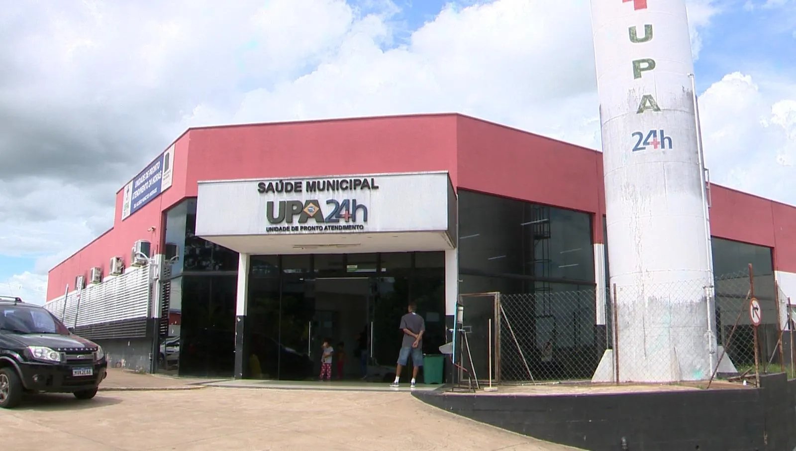 Rapaz de 20 anos é preso após ameaçar e desacatar funcionários da UPA do Jardim Guanabara