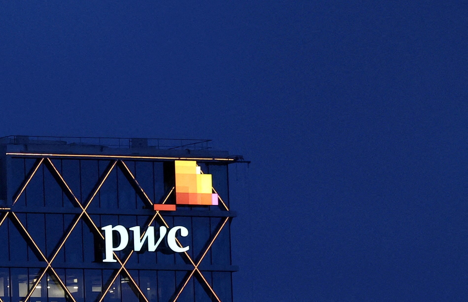 PwC confirma incidente em fornecedor terceirizado após grupo Everest alegar roubo de 590 GB