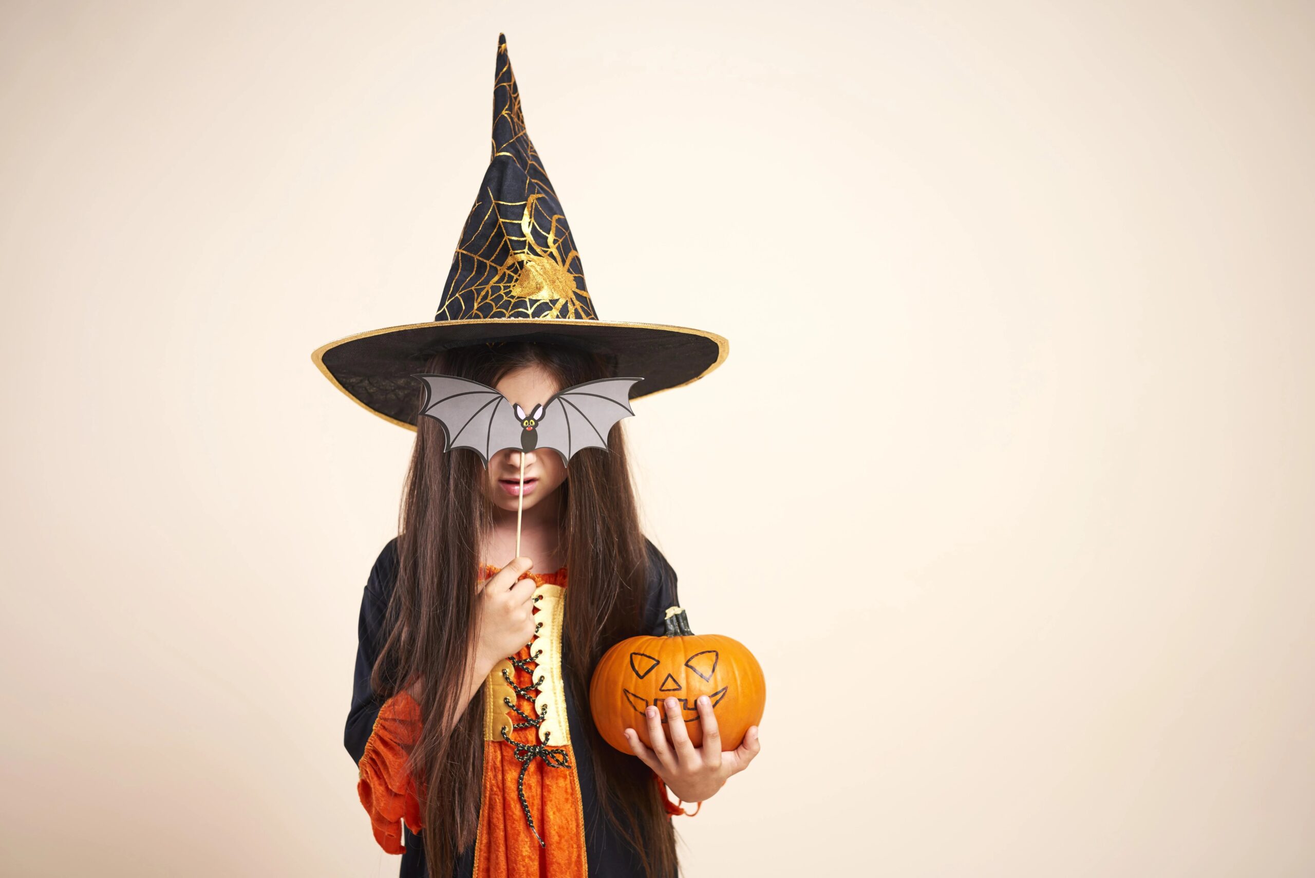 Ipem-SP orienta sobre compra de fantasias e acessórios para o Halloween