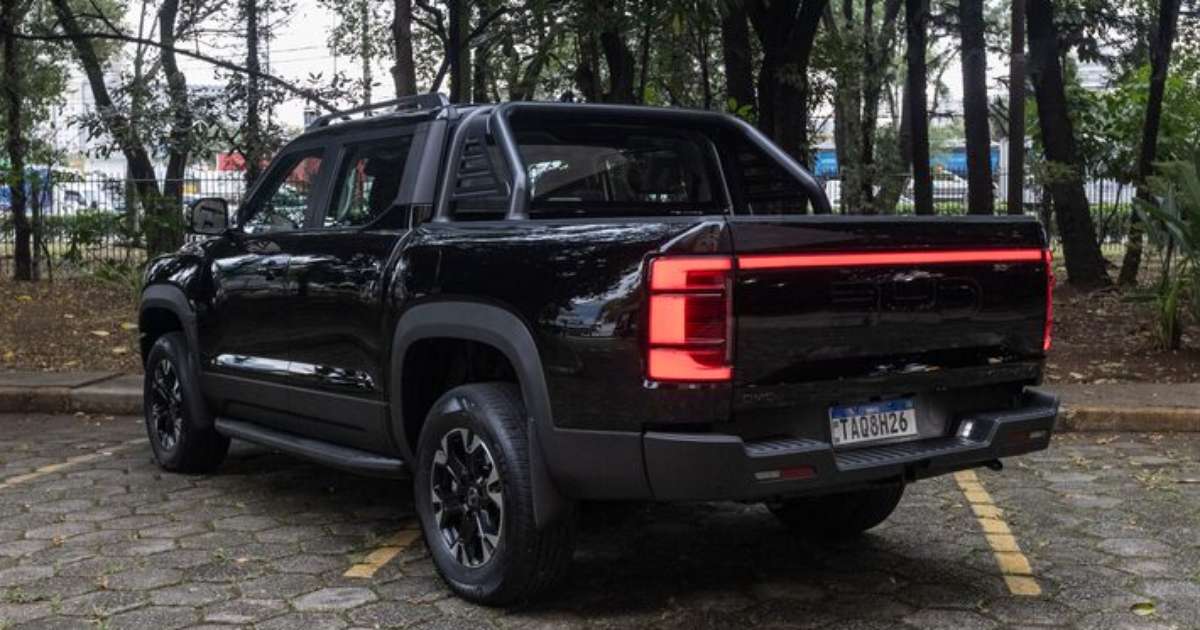 BYD prepara correção para falha que permitiu controlar portas e microfone da picape Shark
