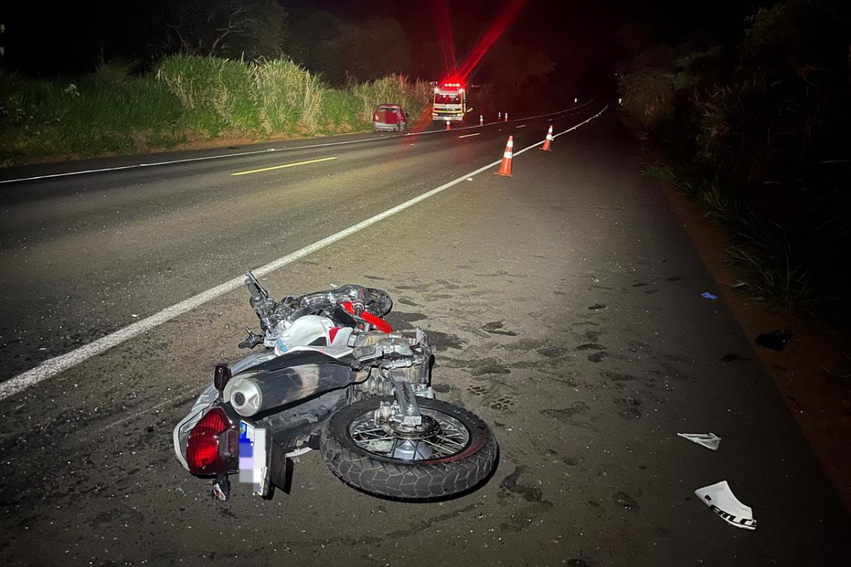 Motociclista de 27 anos morre após bater na traseira de carro na SP-457, em Rancharia