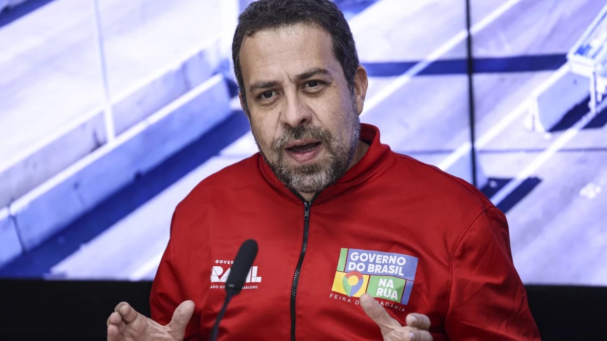 Mensagens mostram jantar articulado entre Vorcaro e Boulos em 2024